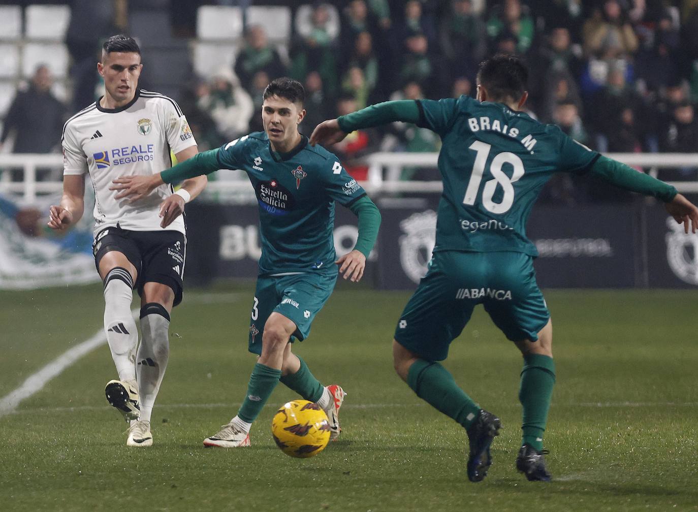 Victoria del Burgos CF ante el Racing de Ferrol