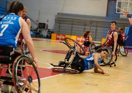 Partido entre el UCAM Murcia y el Servigest.