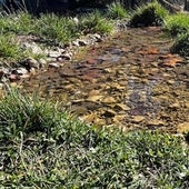 Aguas reparará una fuga en el Castillo de Burgos que lleva un año manando