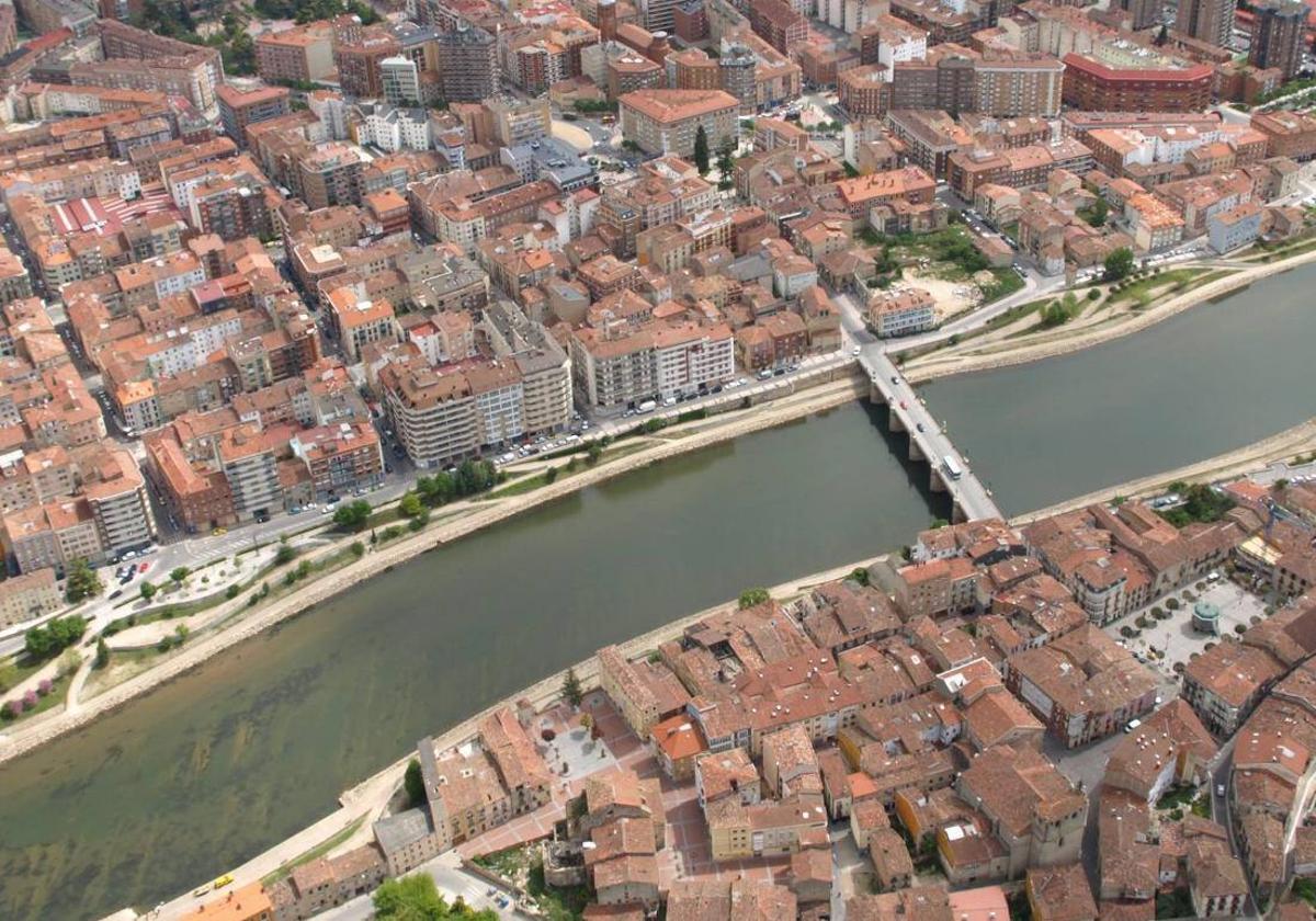 Río Ebro a su paso por Miranda.