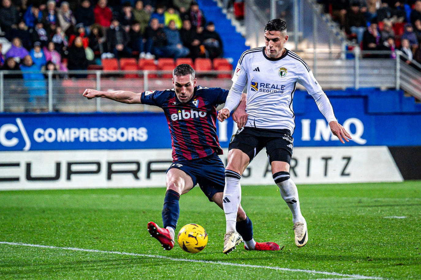 El partido SD Eibar - Burgos CF, en imágenes