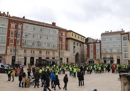 La concentración ha tenido lugar a mediodía.