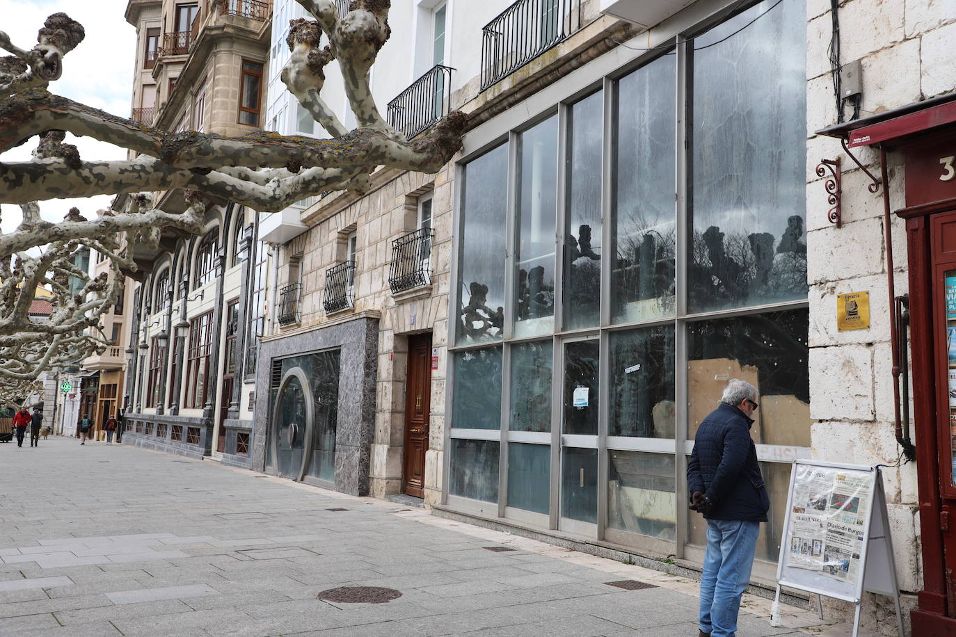 Ruta por los locales sucios y olvidados del centro de Burgos