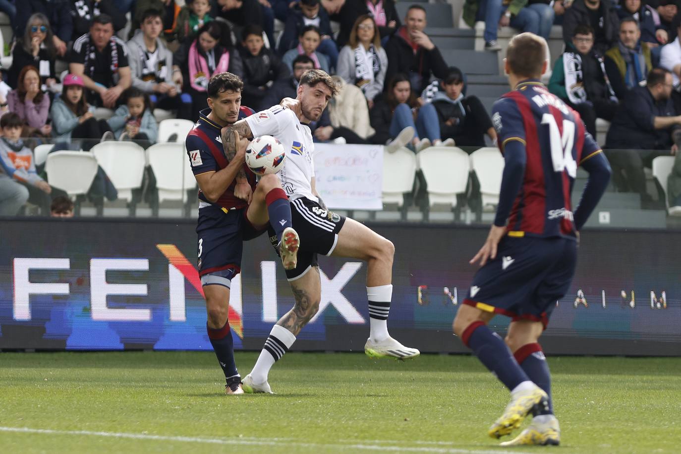 Andrés Fernández evita la cuarta victoria consecutiva del Burgos CF