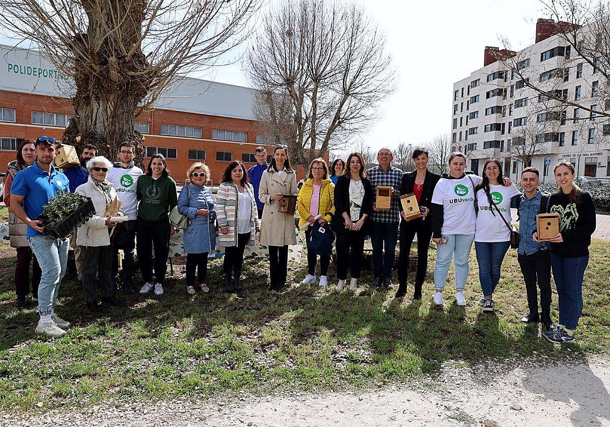 UBUVerde y la Fundación Oxígeno han participado en la plantación.