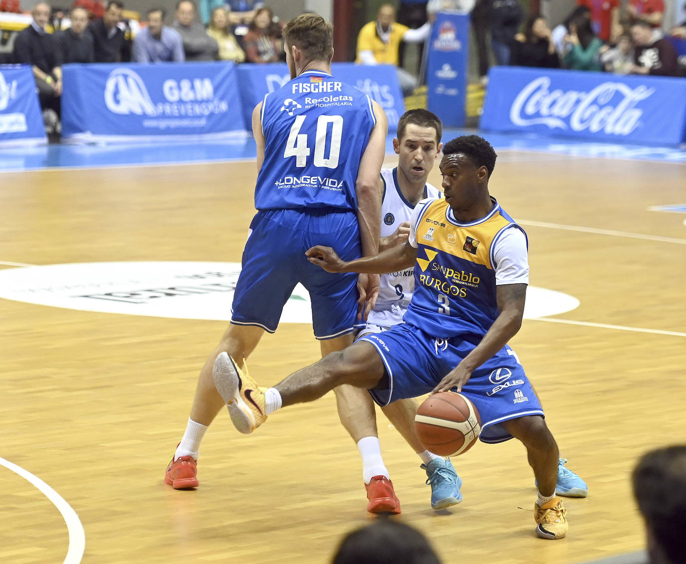 La victoria del San Pablo Burgos frente al Gipuzkoa Basket, en imágenes