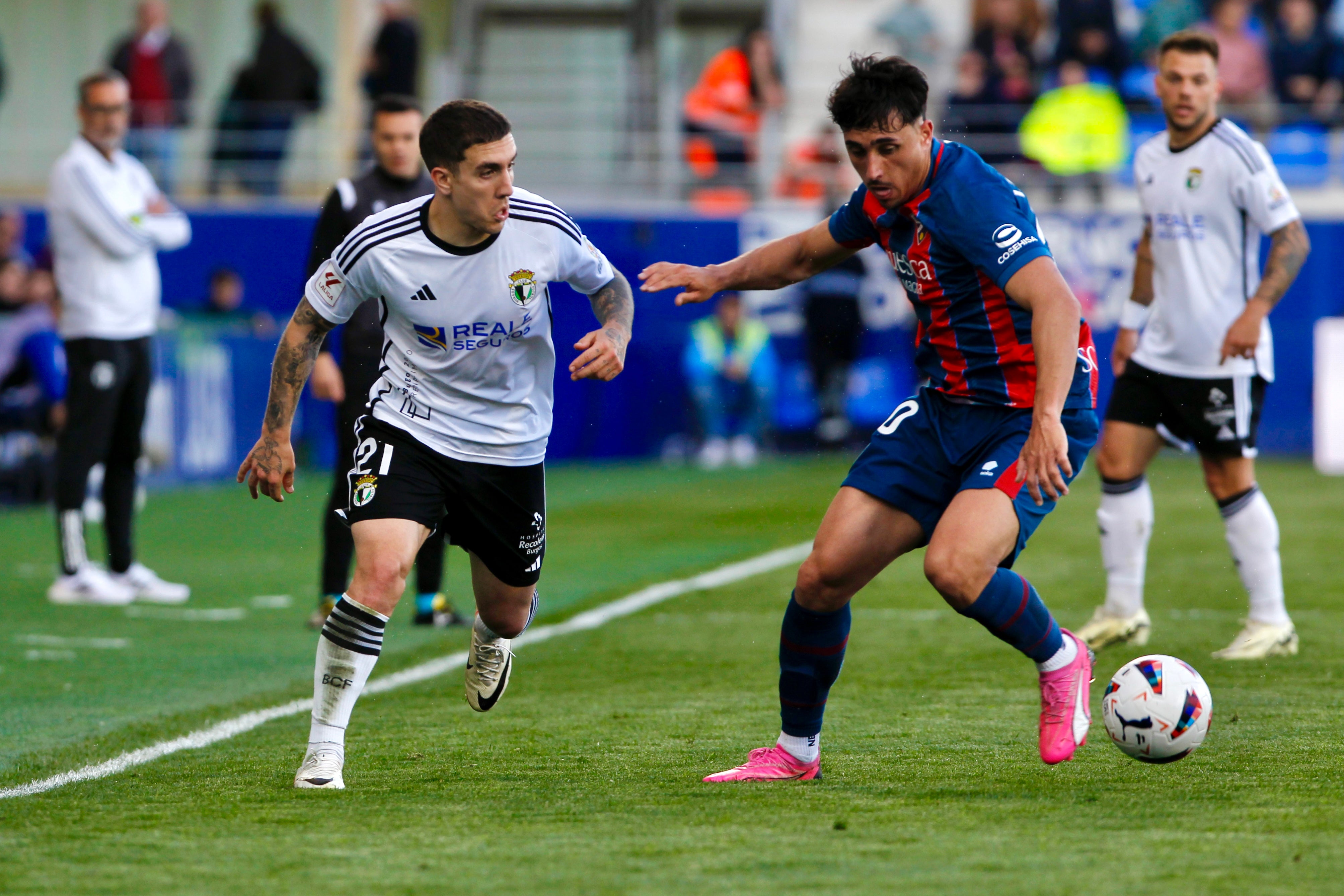 Así ha sido la derrota del Burgos CF ante la SD Huesca en imágenes