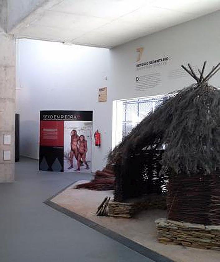 Imagen secundaria 2 - Yacimiento de Atapuerca, Mina Esperanza y CAREX (centro de arqueología experimental).