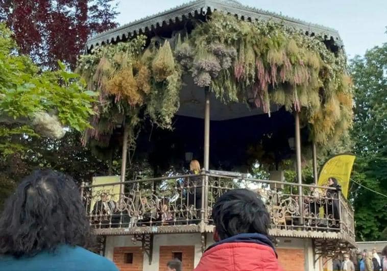 El templete del espolón de Burgos volverá a acoger música este domingo