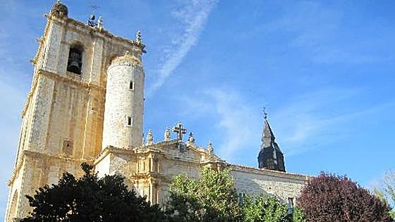 Un pueblo de Burgos ofrece gestionar las piscinas y su bar durante cuatro veranos