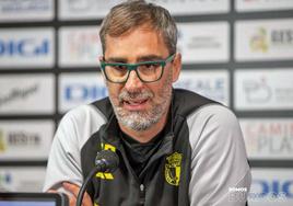 El entrenador del Burgos CF, Jon Pérez Bolo.