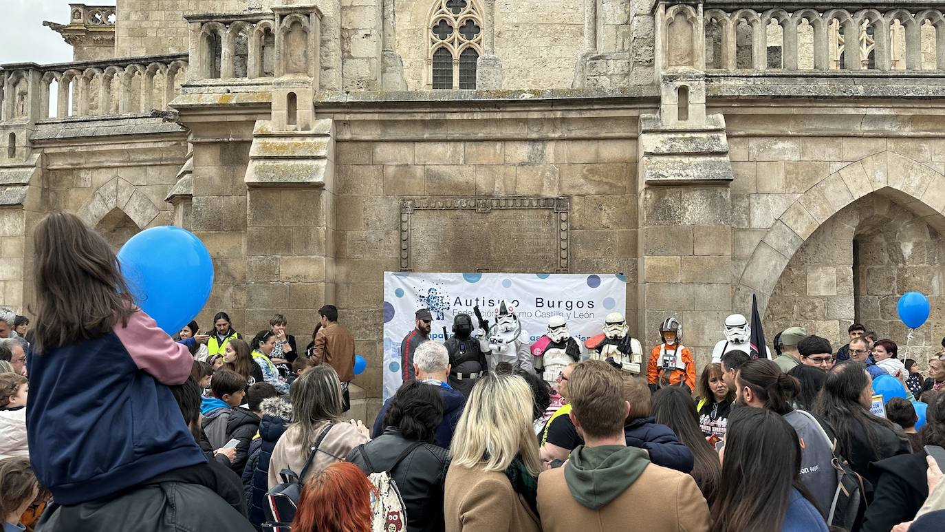 El 40 aniversario de Autismo Burgos y la Fan Zone de la selección femenina, en imágenes