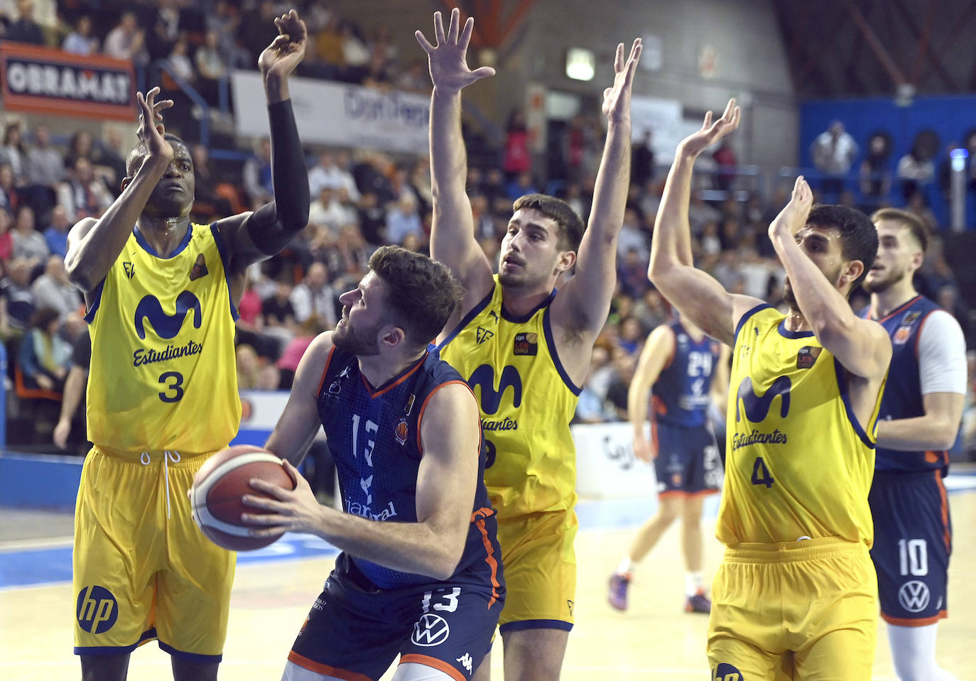 Imágenes de la victoria del Tizona frente al Estudiantes