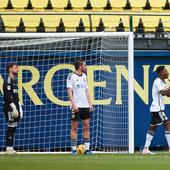 El colista sorprende al Burgos CF y aleja el play-off