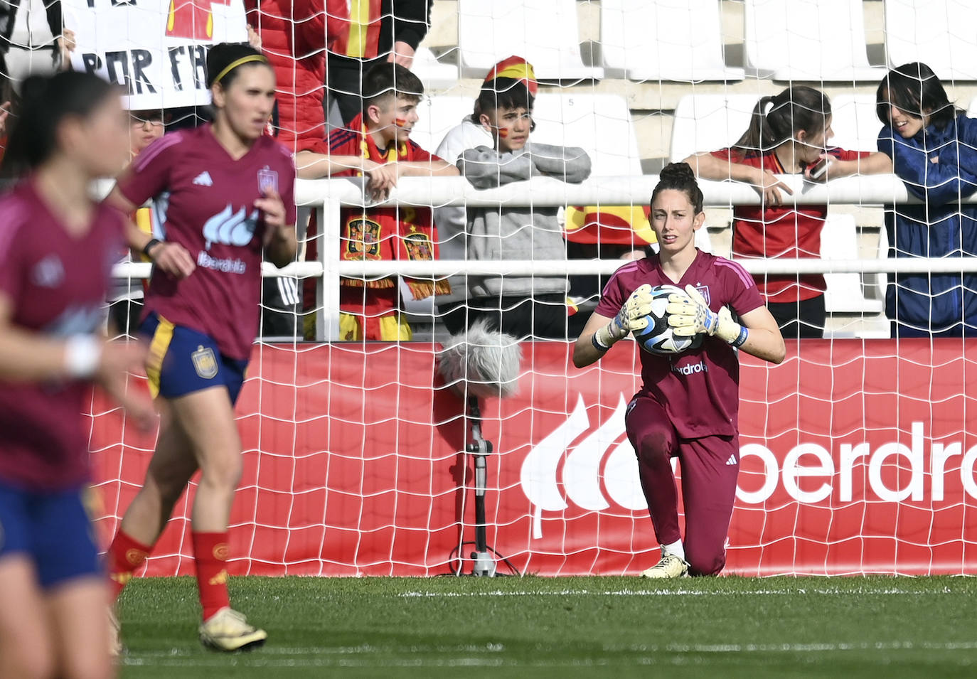 El partido de la Roja en Burgos, en imágenes