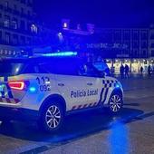 Insulta a la policía, se niega a identificarse y acaba detenida por agredir a un agente