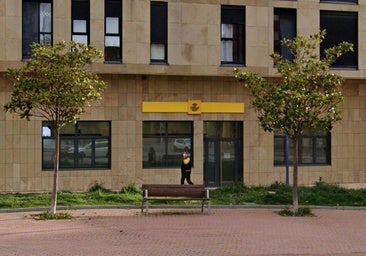 Una oficina de Correos de Burgos cierra parcialmente en protesta por la eliminación de plazas
