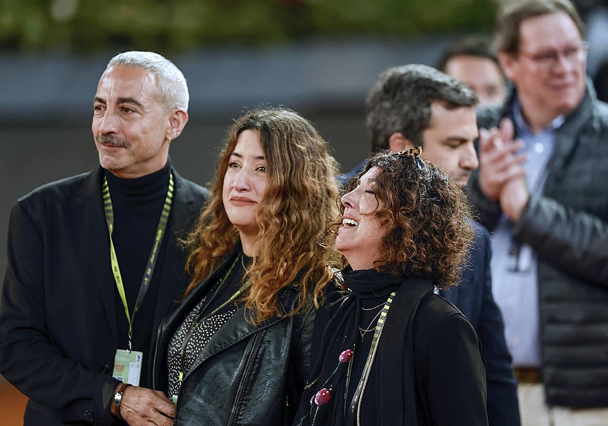 Familiares de Sergio Delgado en los momentos previos del partido.