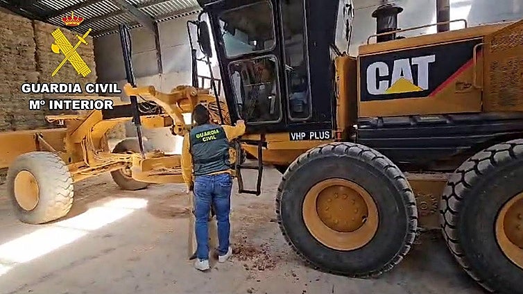 Recuperan en Cuenca una motoniveladora de 100.000 euros sustraída en Burgos