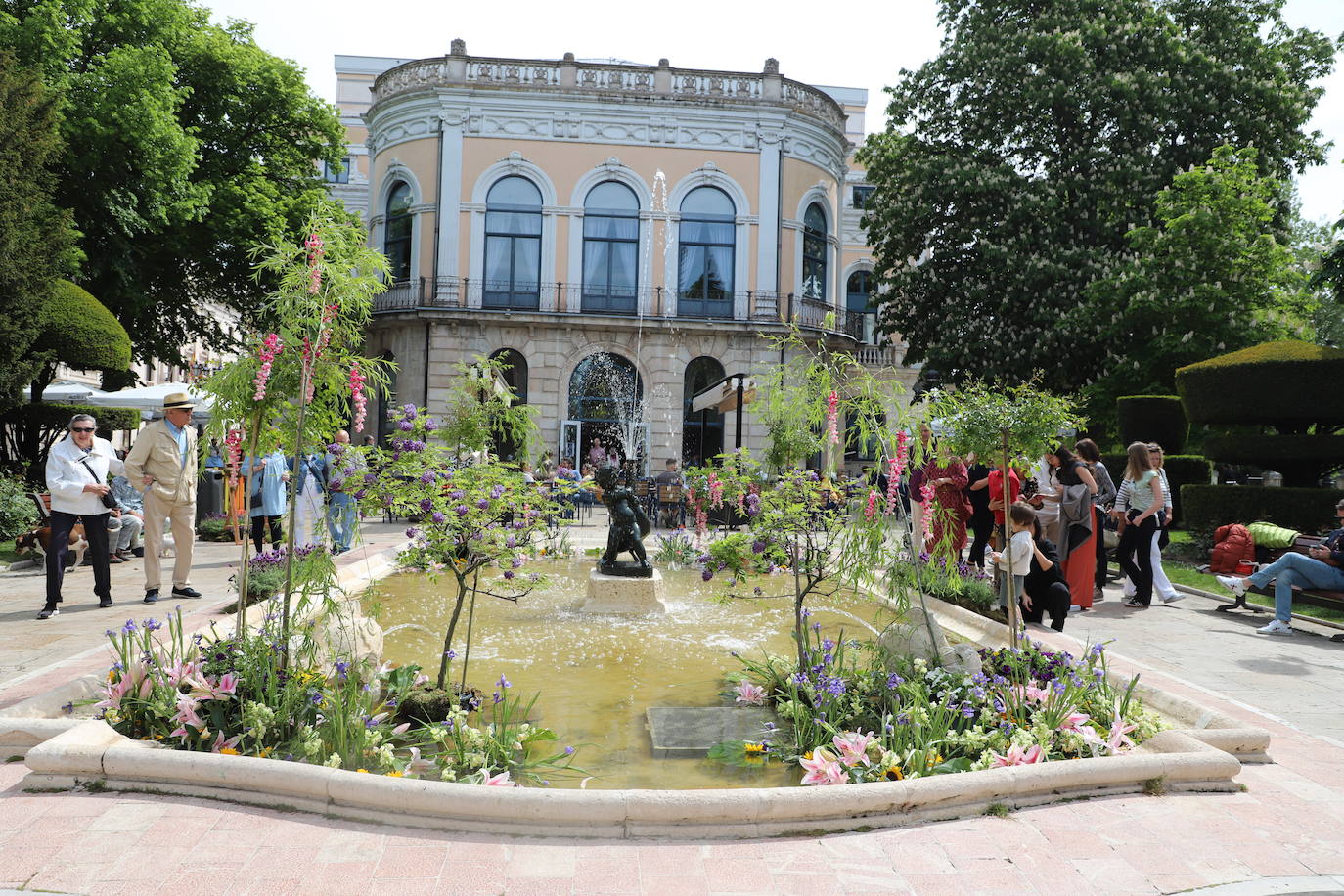 La Fiesta de las Flores de Burgos, en imágenes