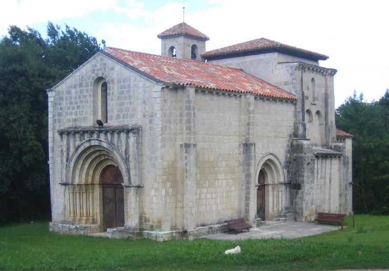 Santa María de Siones, una de las más bellas iglesias románicas del mundo.