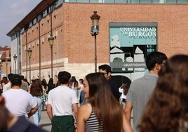 Alumnos de la Universidad de Burgos.