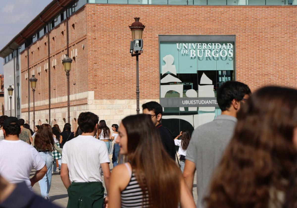 Alumnos de la Universidad de Burgos.