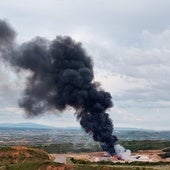 Arde el vertedero de basuras de Abajas