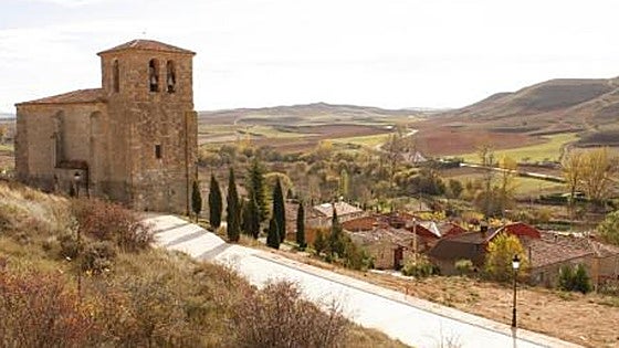 Un pueblo de Burgos alquila bar y vivienda por 12 euros al mes
