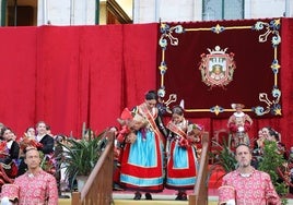 Natalia Pérez y Vega Sacristán, reinas de Burgos.