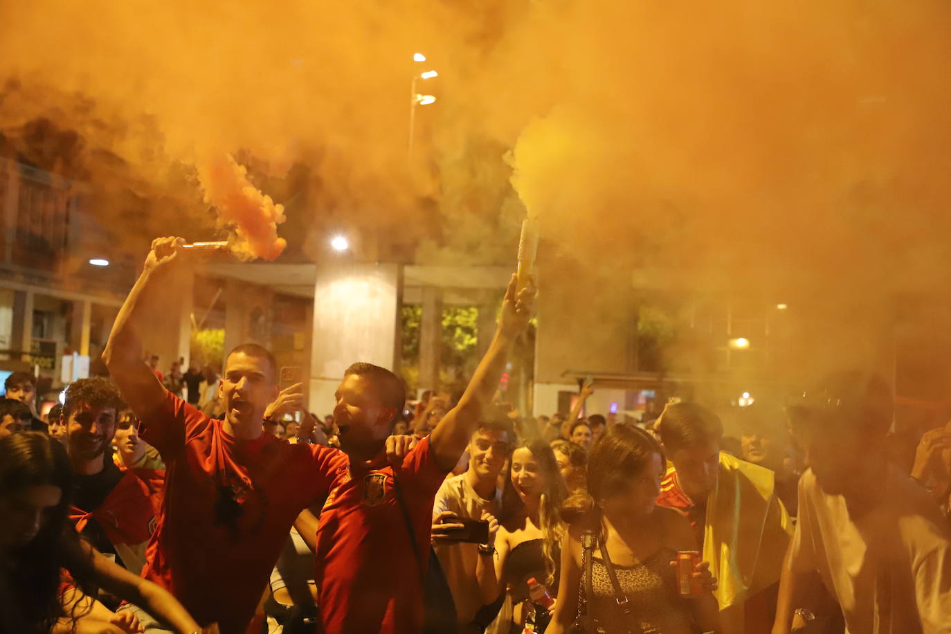 La celebración burgalesa de la victoria de España en la Eurocopa, en imágenes