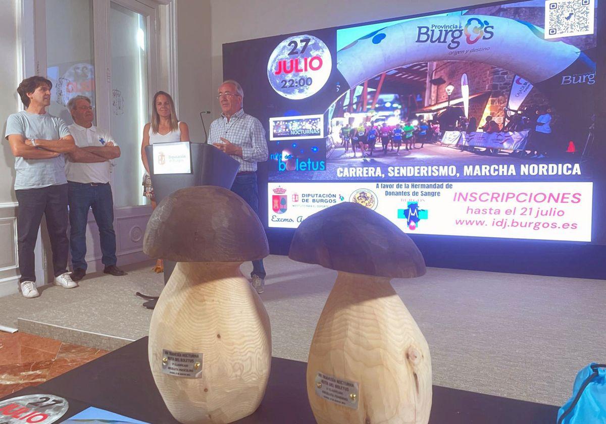 Presentación de la VIII Travesía Nocturna Ruta del Boletus.