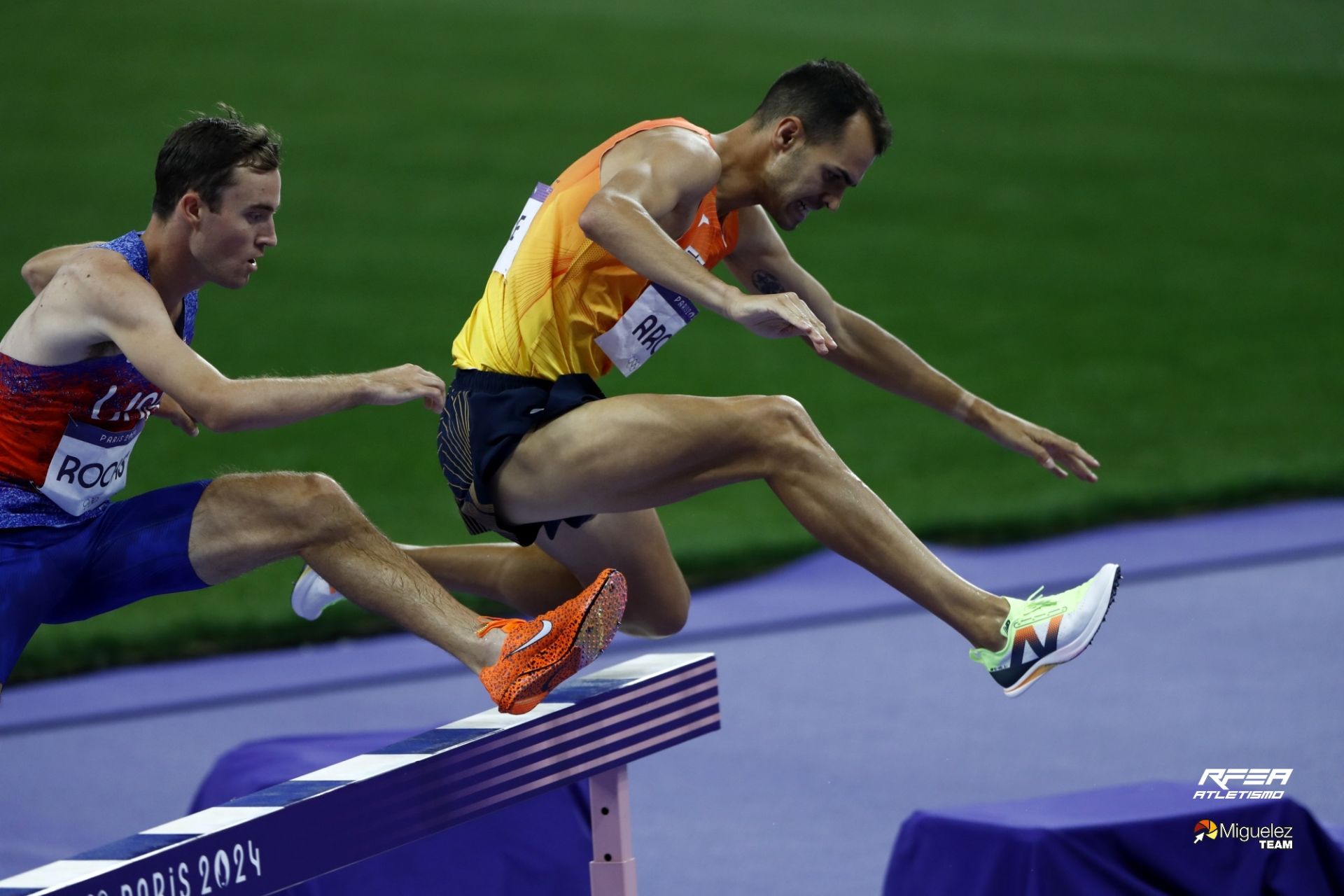 Dani Arce en la final de los 3.000 metros obstáculos de París