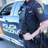 Detienen a un hombre por agredir a una mujer que se refugió en una tienda de Burgos