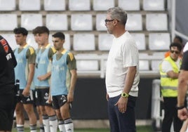 Jon Pérez Bolo, en el área técnica de El Plantío.