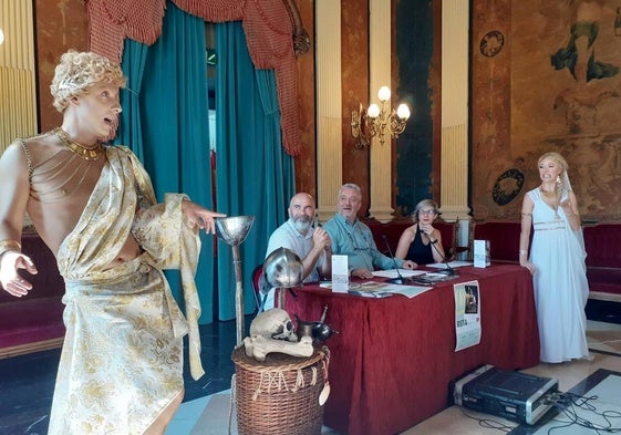 Presentación de las rutas teatralizadas.