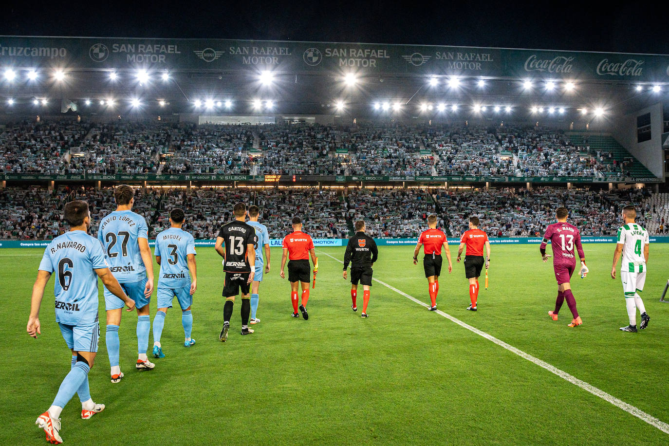 El partido entre el Córdoba CF y el Burgos CF, en imágenes