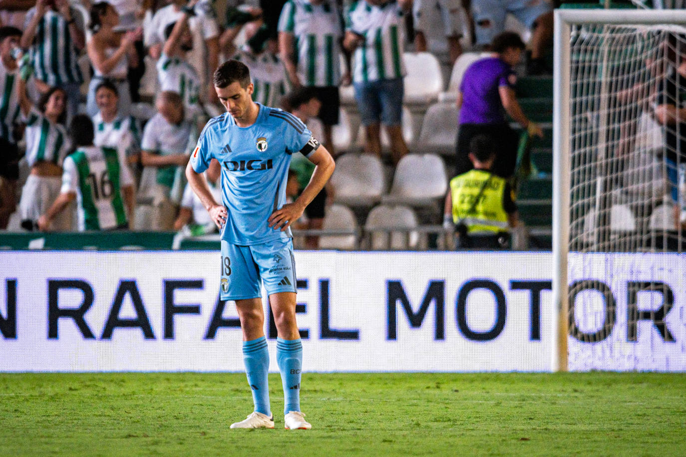 El partido entre el Córdoba CF y el Burgos CF, en imágenes