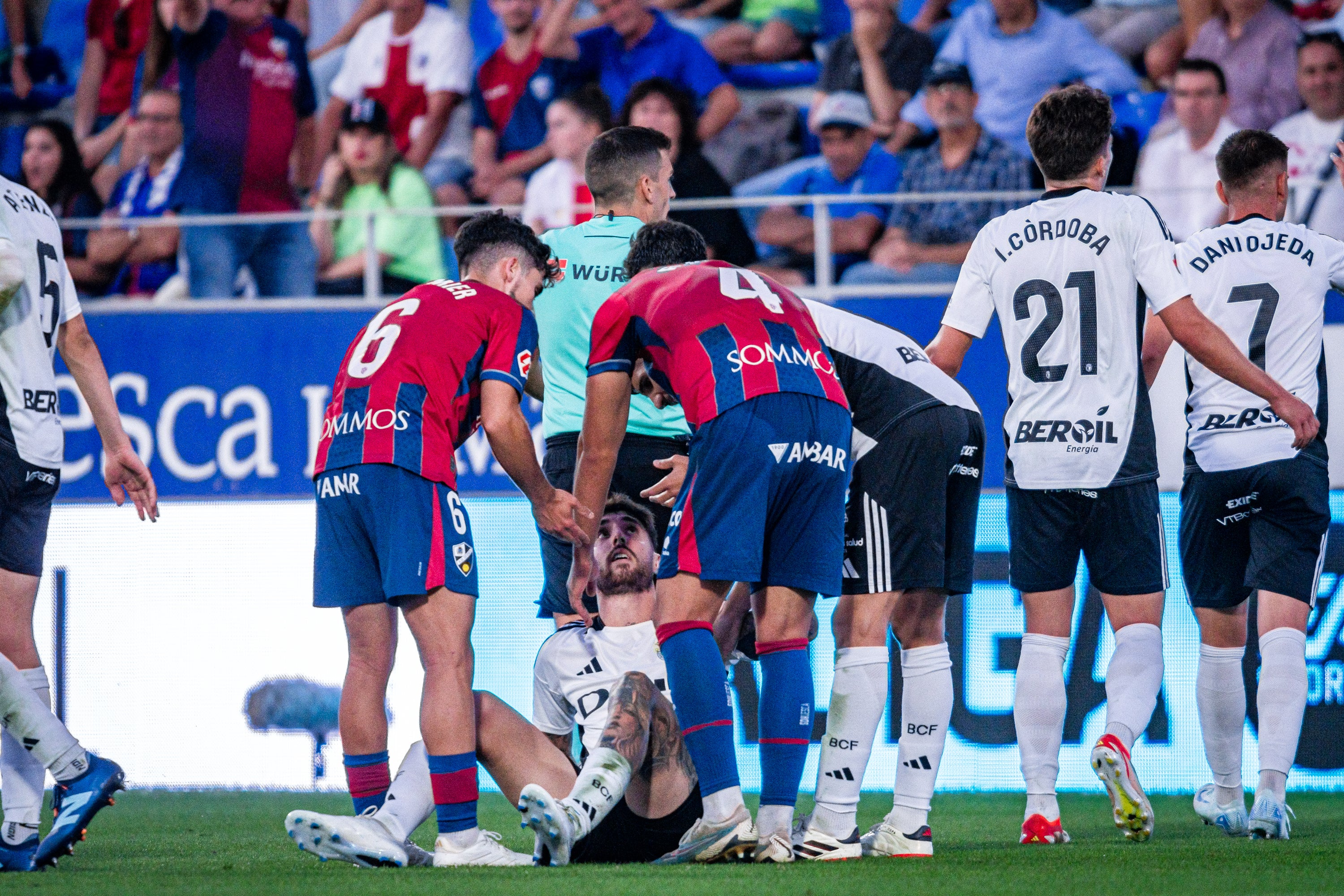 Así ha sido, en imágenes, la victoria del Burgos CF en Huesca