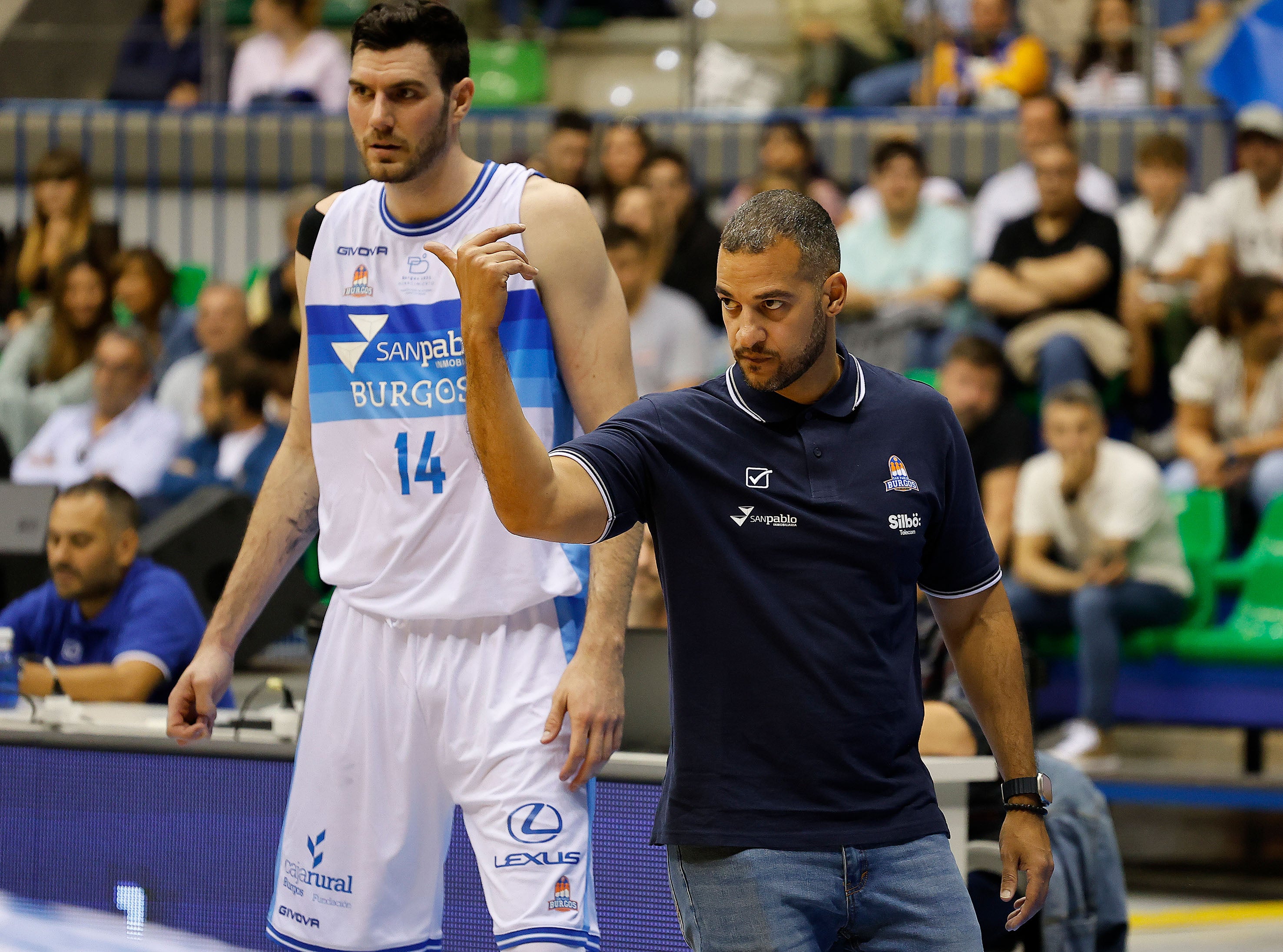 La victoria del San Pablo Burgos ante Tizona, en imágenes