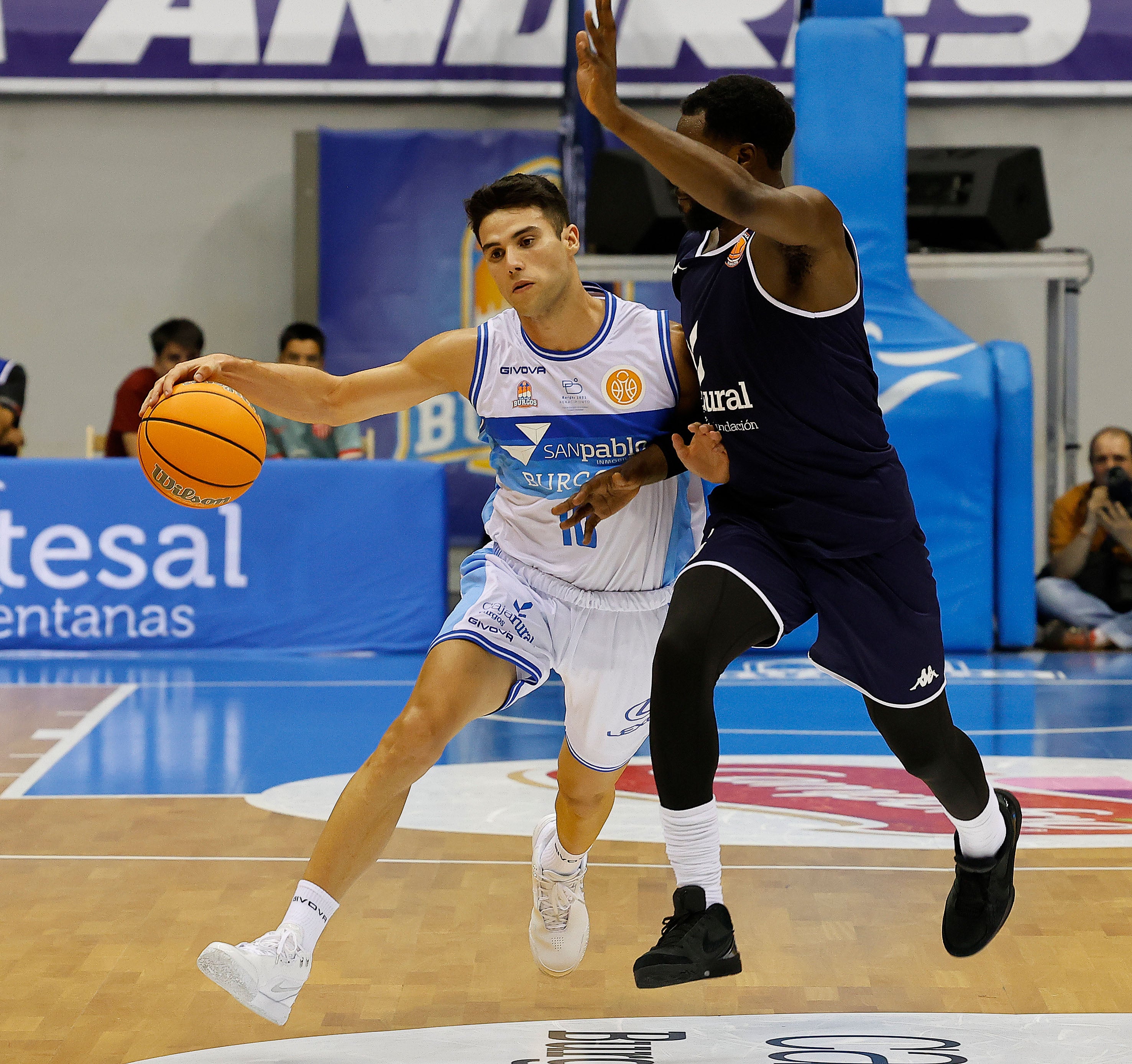 La victoria del San Pablo Burgos ante Tizona, en imágenes