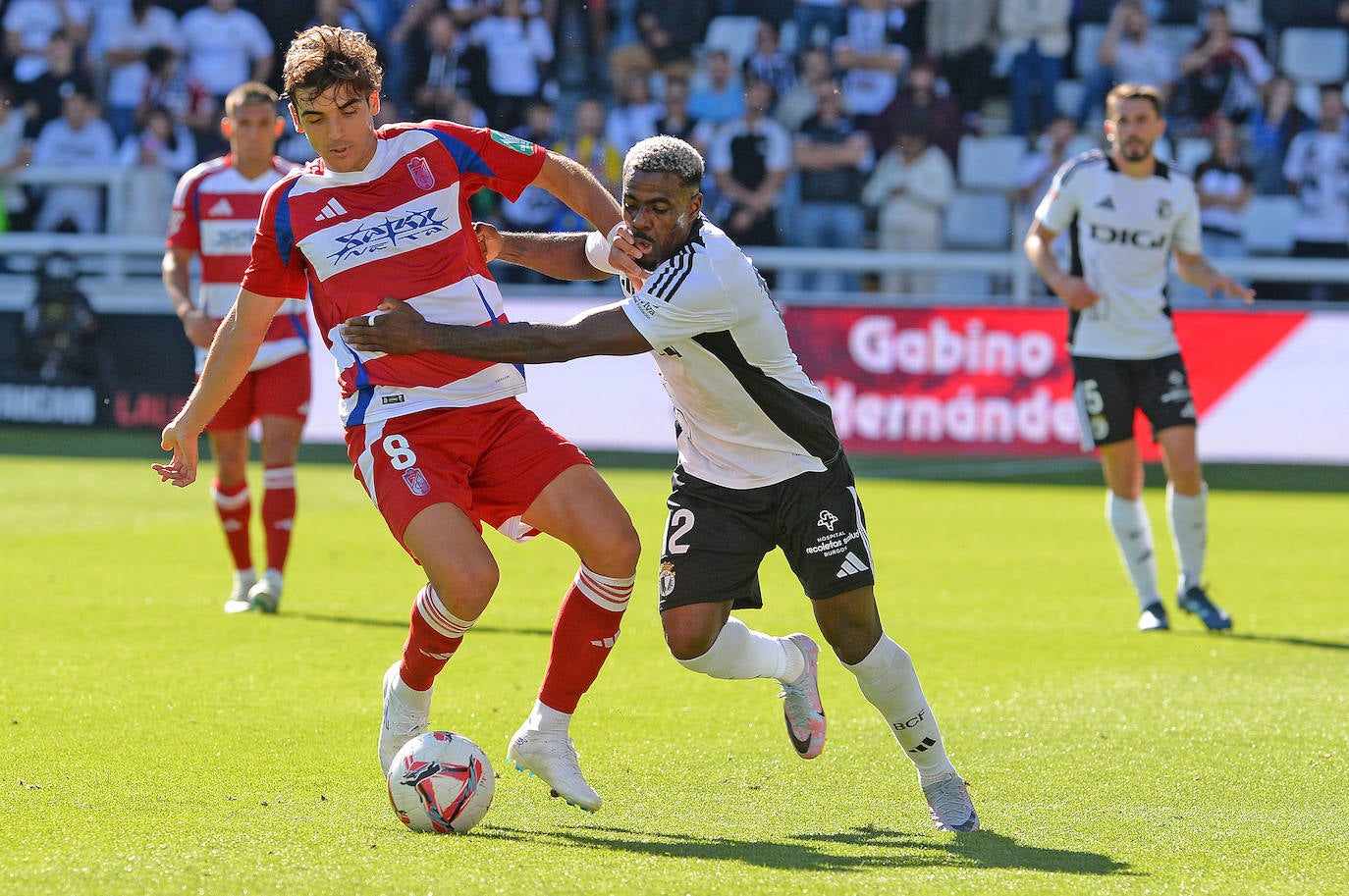 El Burgos CF - Granada CF, en imágenes