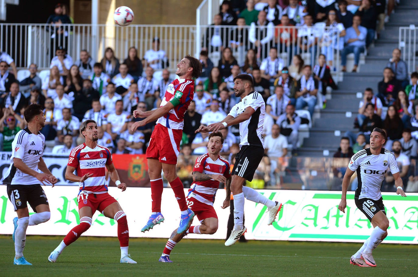 El Burgos CF - Granada CF, en imágenes