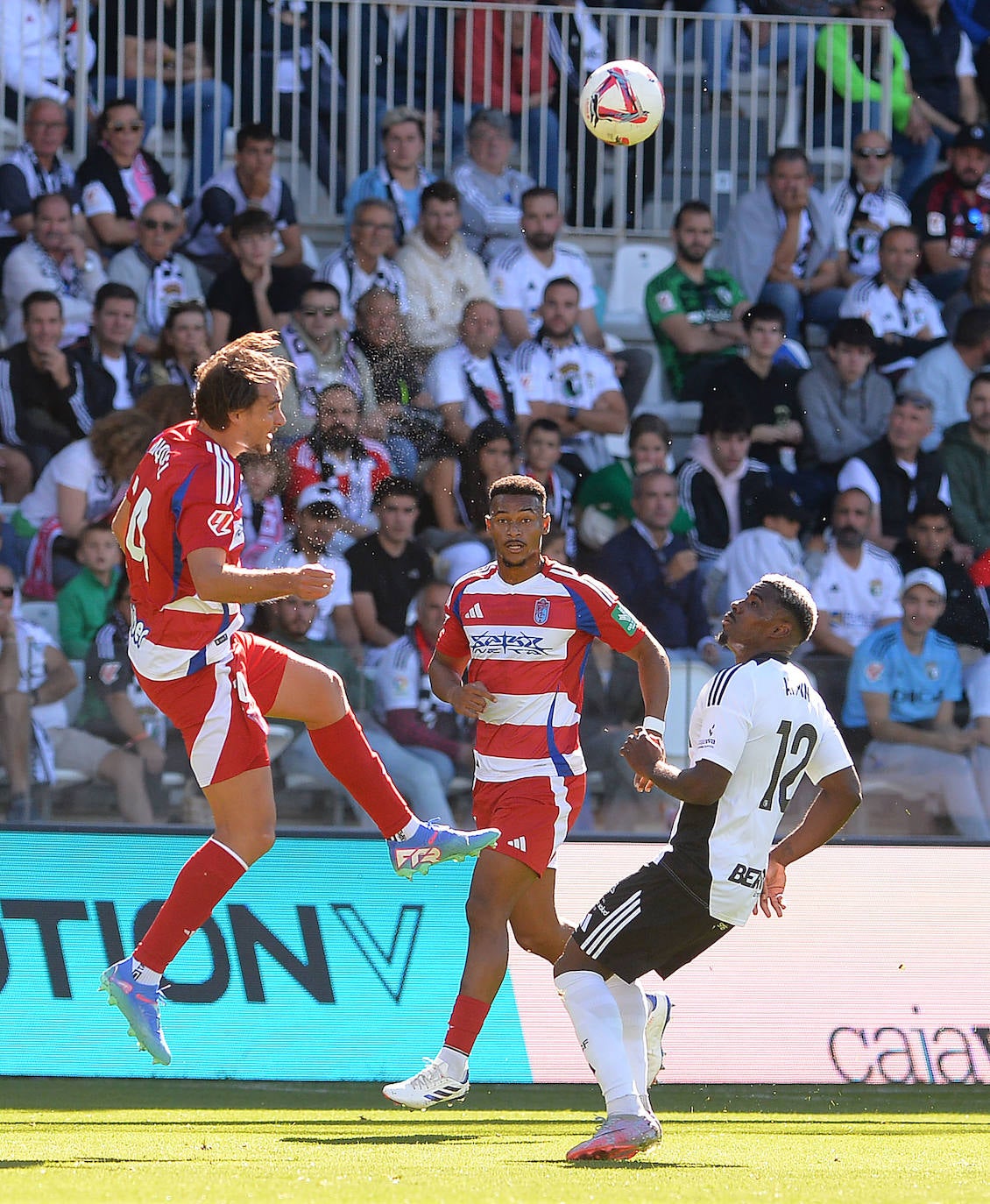 El Burgos CF - Granada CF, en imágenes