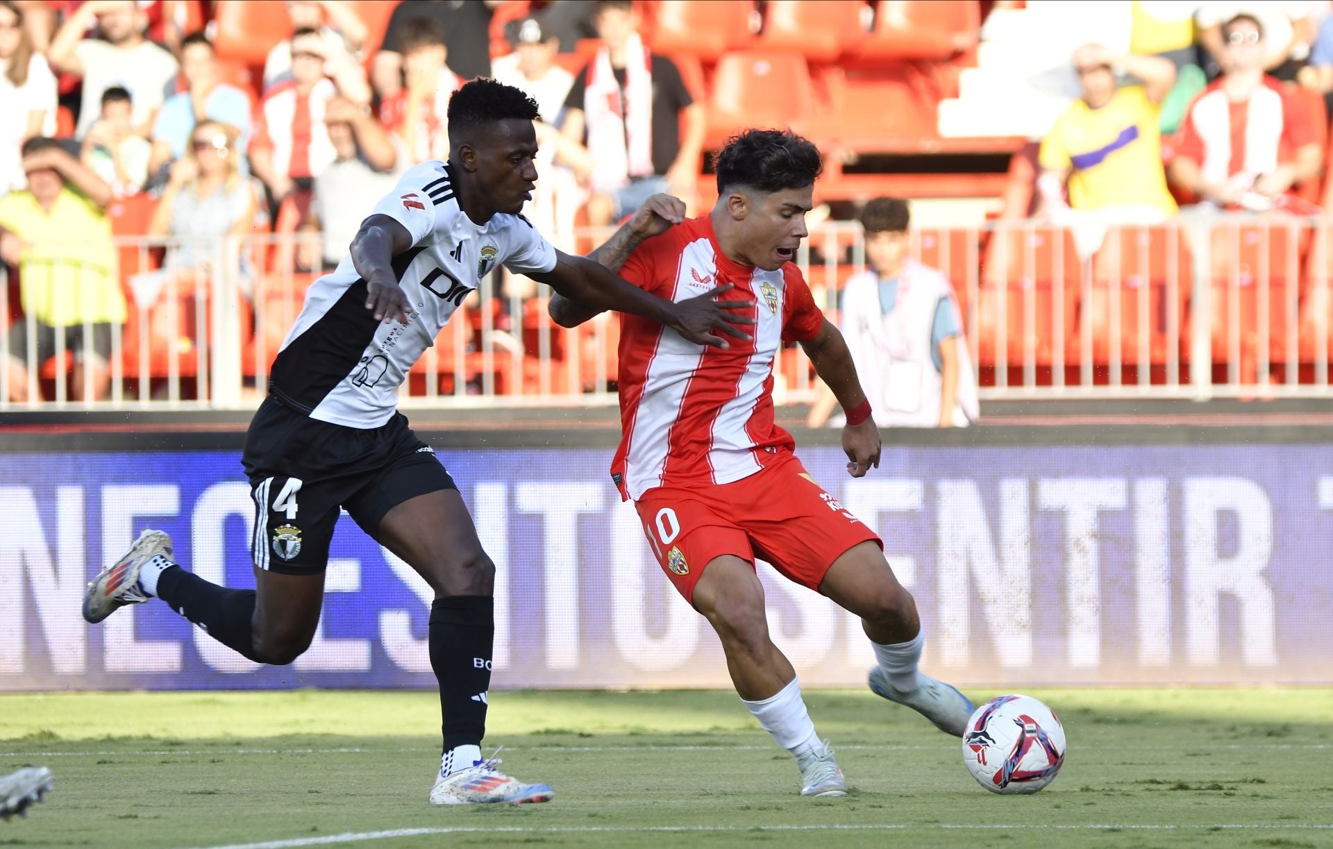 Así ha sido el partido entre el Burgos CF y el Almería