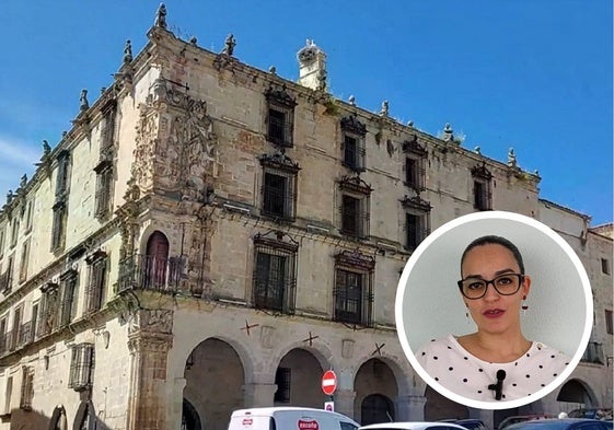 Elena Rodríguez recorre los palacios de Trujillo.