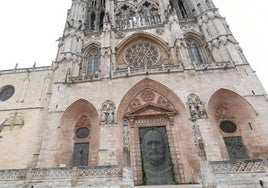 Recreación de las nuevas puertas de la Catedral de Burgos.