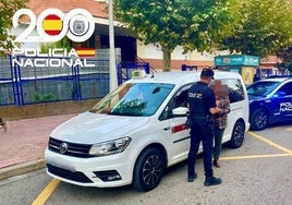 La Policía Nacional consiguió identificar al sospechoso gracias a la colaboración de varios testigos.