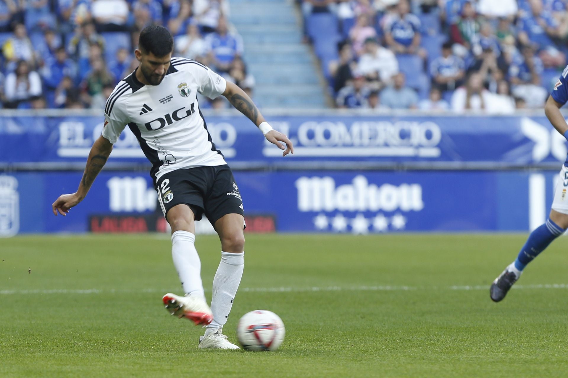 Todas las imágenes del Real Oviedo -Burgos CF