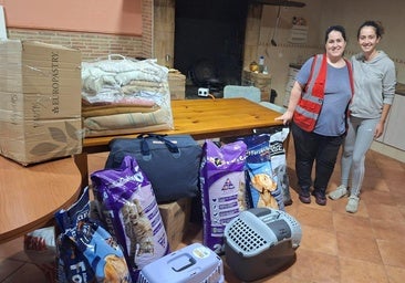 Burgos dona tres furgonetas llenas de productos y alimentos para los animales de Valencia